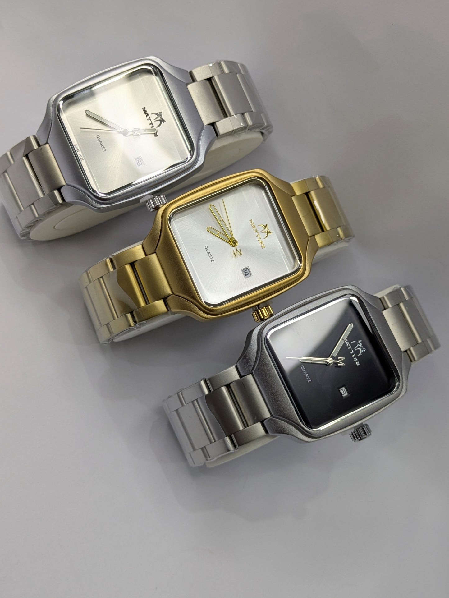 Matturi Square Sleek Premium Design With Date