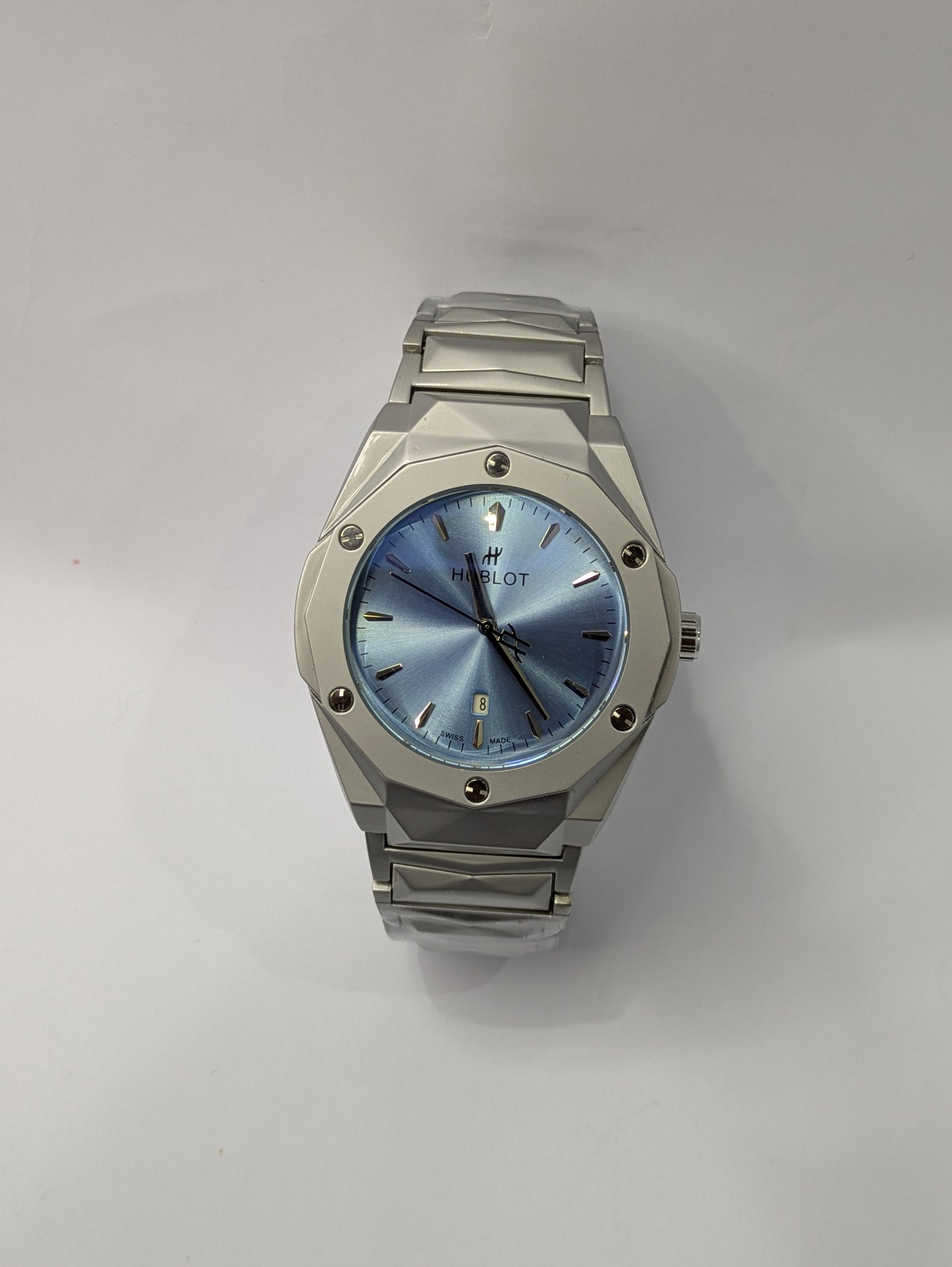 Hublot Diamond Cut Chain With Date