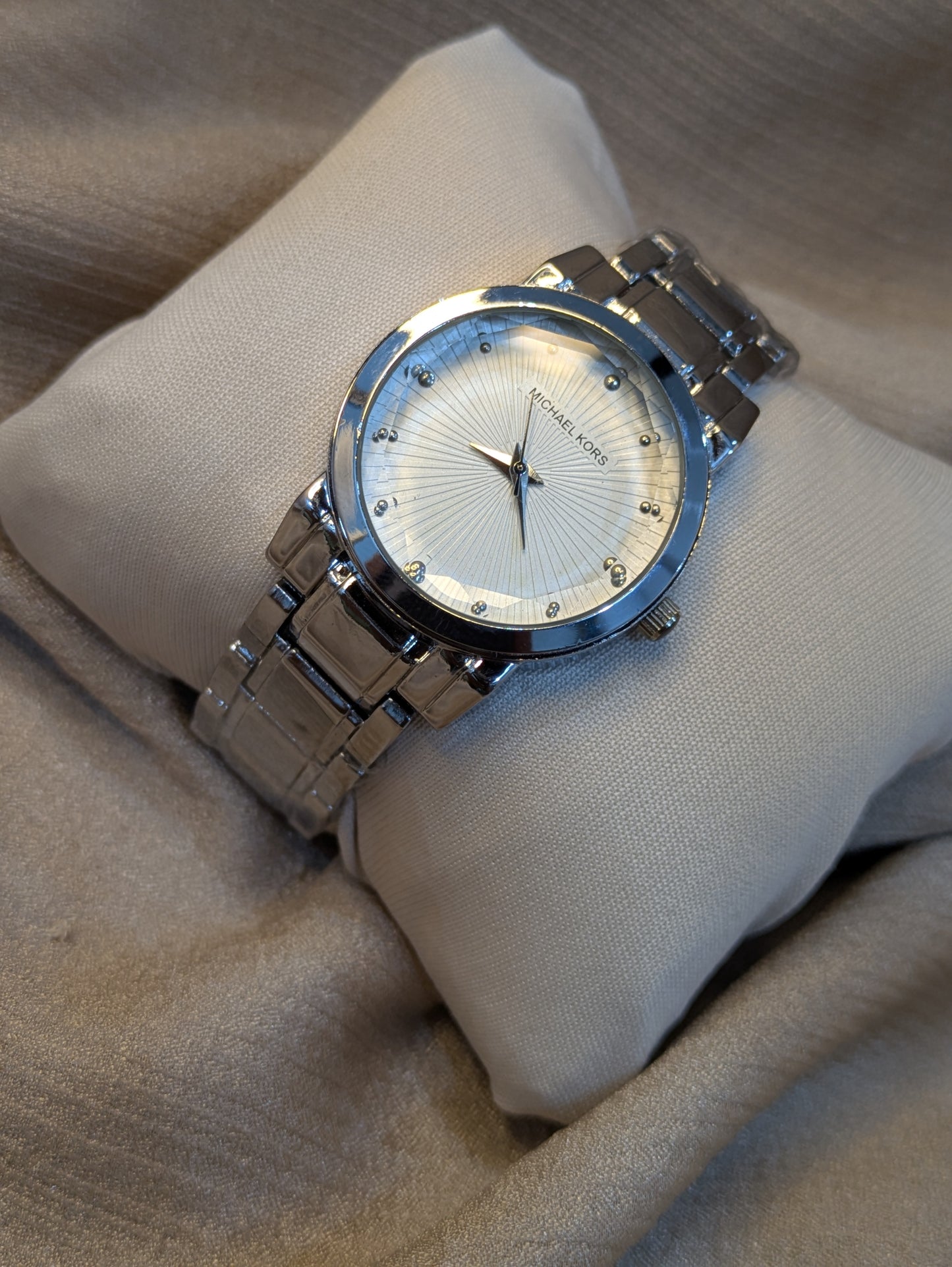 Michael Kors Silver Octagonal Diamond Bezel Edition