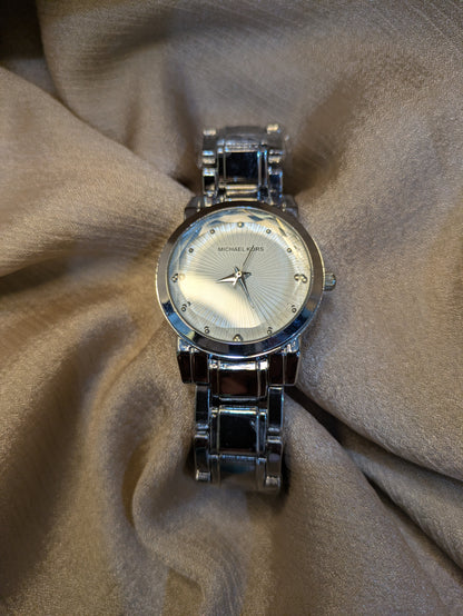 Michael Kors Silver Octagonal Diamond Bezel Edition
