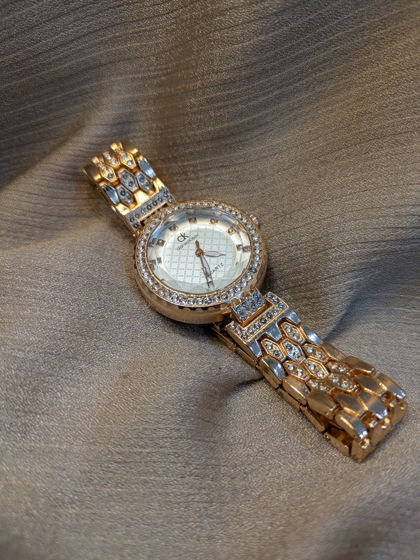 Daniel Klein Rose Gold Edition With Diamond Encrusted Bezel & Strap