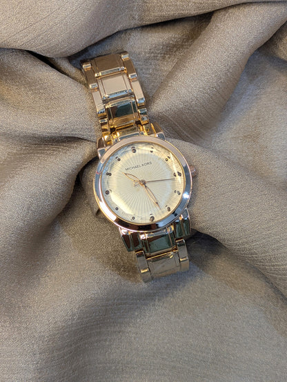 Michael Kors Gold Octagonal Diamond Bezel Edition