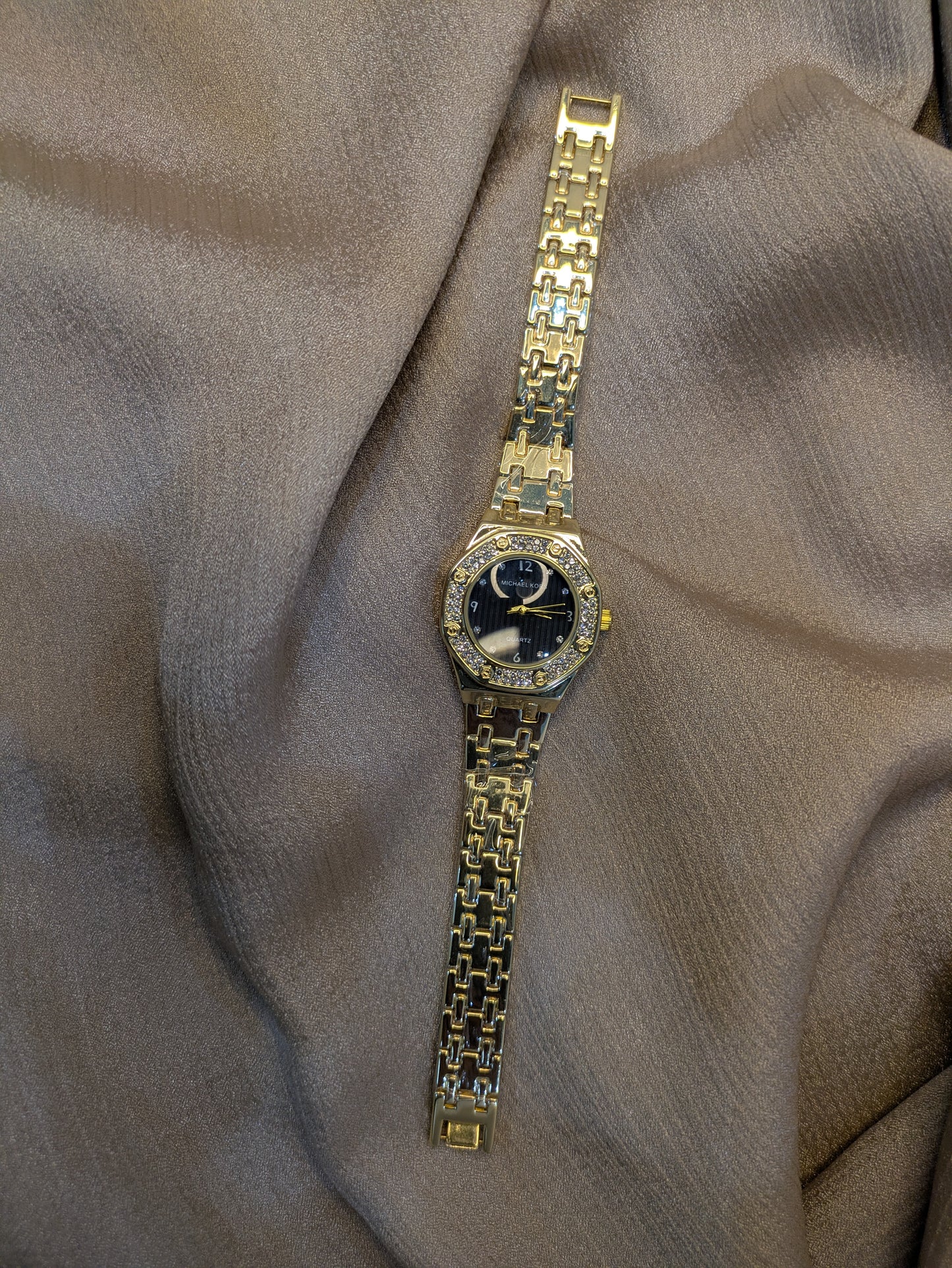 Michael Kors Gold Edition With Diamond Encrusted Bezel