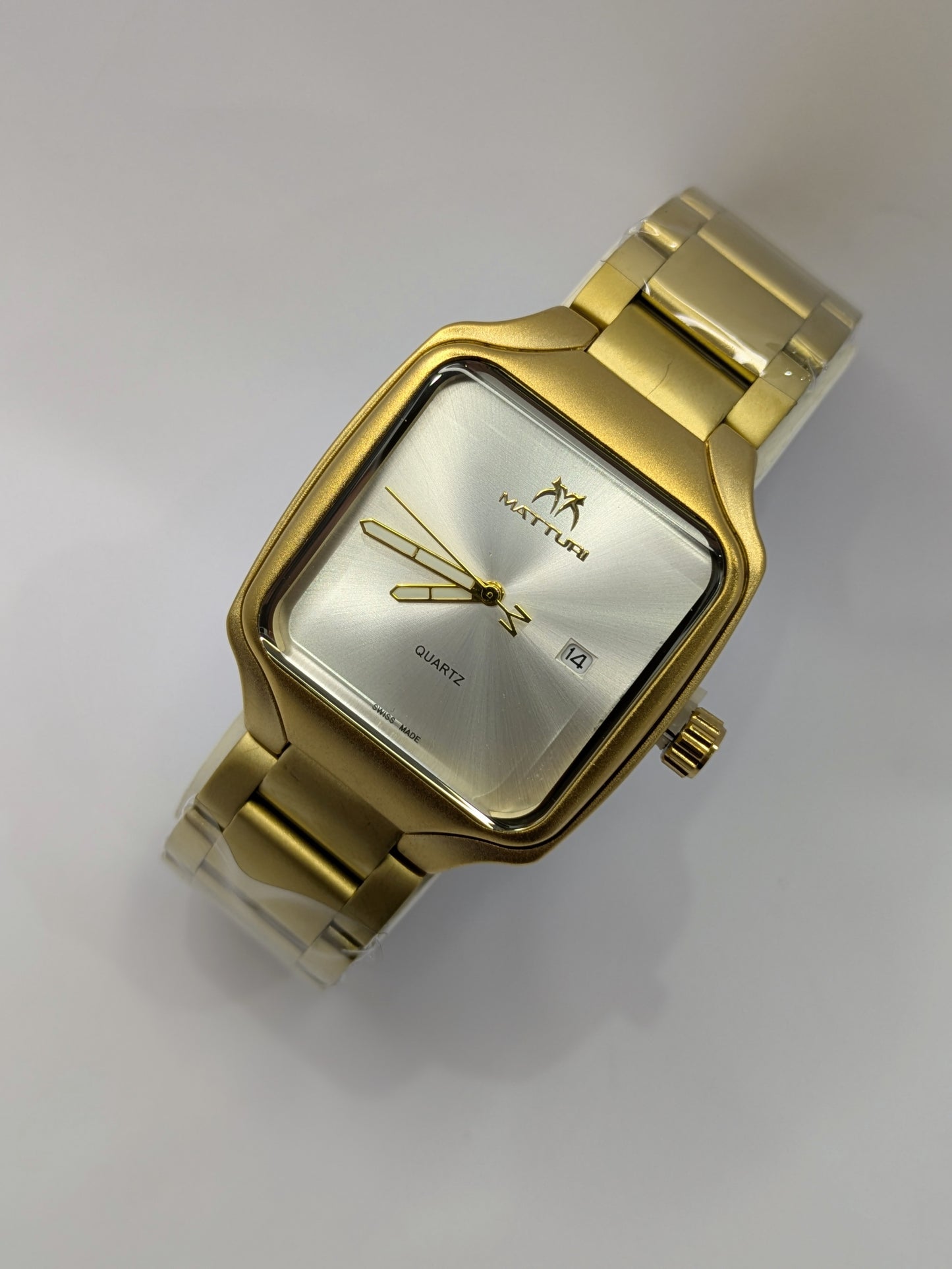Matturi Square Sleek Premium Design With Date