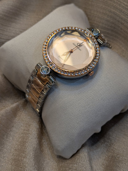 Daniel Klein Royal Edition With Diamond Bezel & Textured White Dial